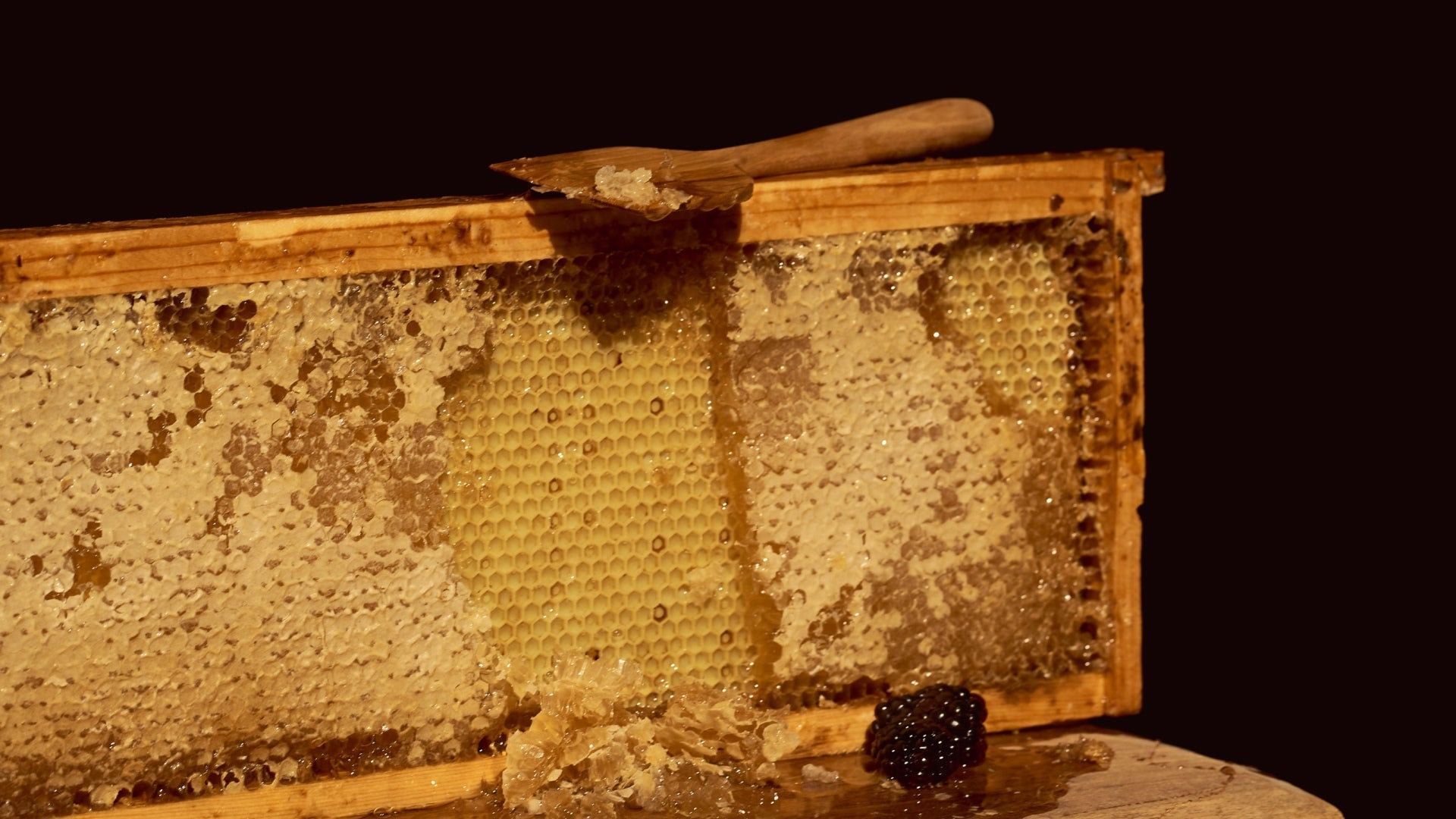 Warum Bienenwachs – was eine Bienenwachskerze besonders macht
